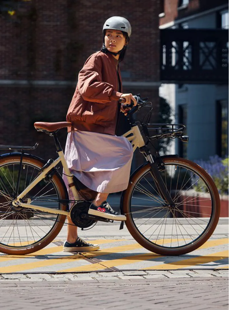 Riese and Muller Cruiser2 Mixte Electric Bike Cream -7