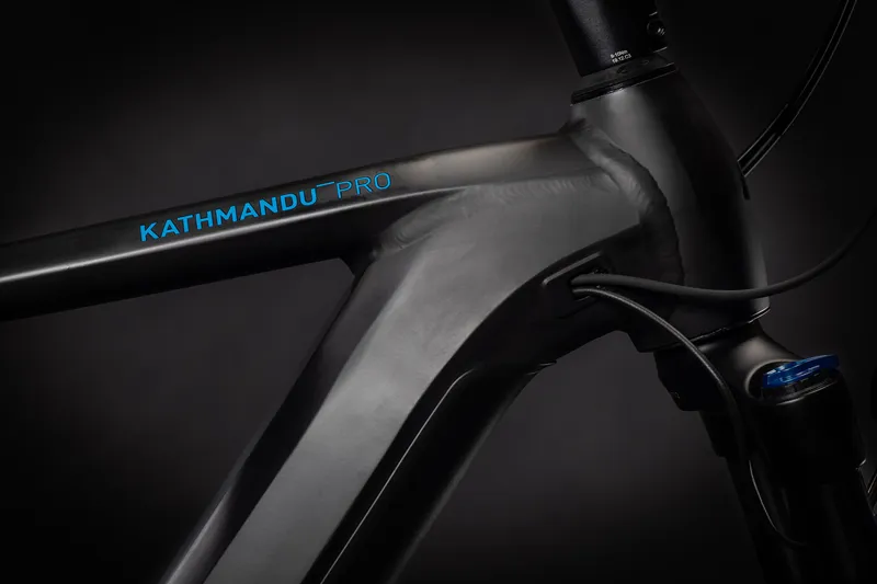 Cube Kathmandu Hybrid Pro 625 Hybrid eBike in Black