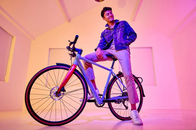 Raleigh Trace Electric Bike Crossbar Grey/Blue-7