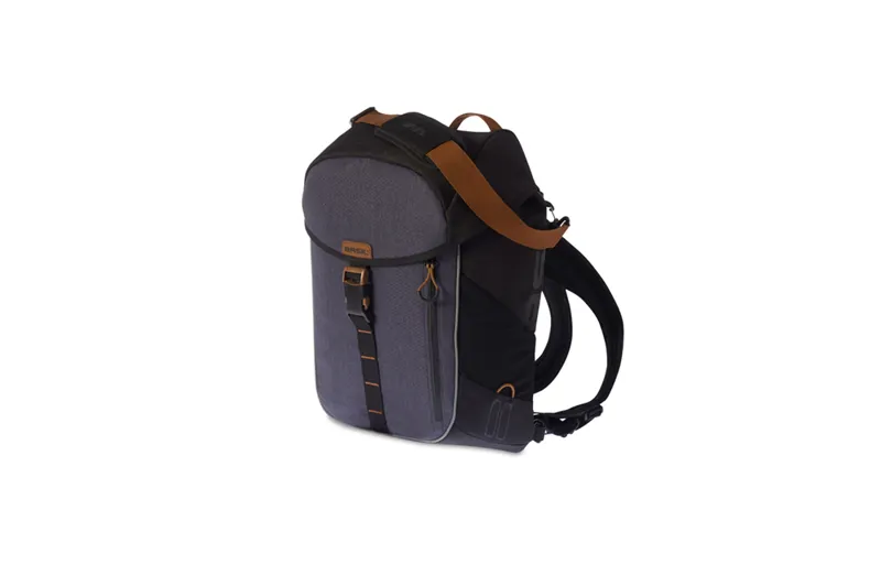 Basil Miles Daypack Bag in Black