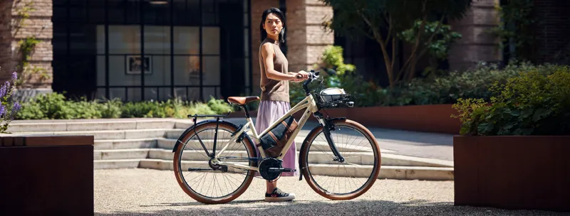 Riese and Muller Cruiser2 Mixte Electric Bike Cream -12