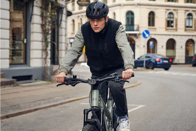 Riese and Muller Delite4 Electric Bike Urban Grey Matt-10