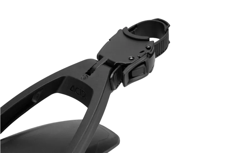 ACID Mudguard VANE PRO 275-29 RATCHET Rear in Black-1